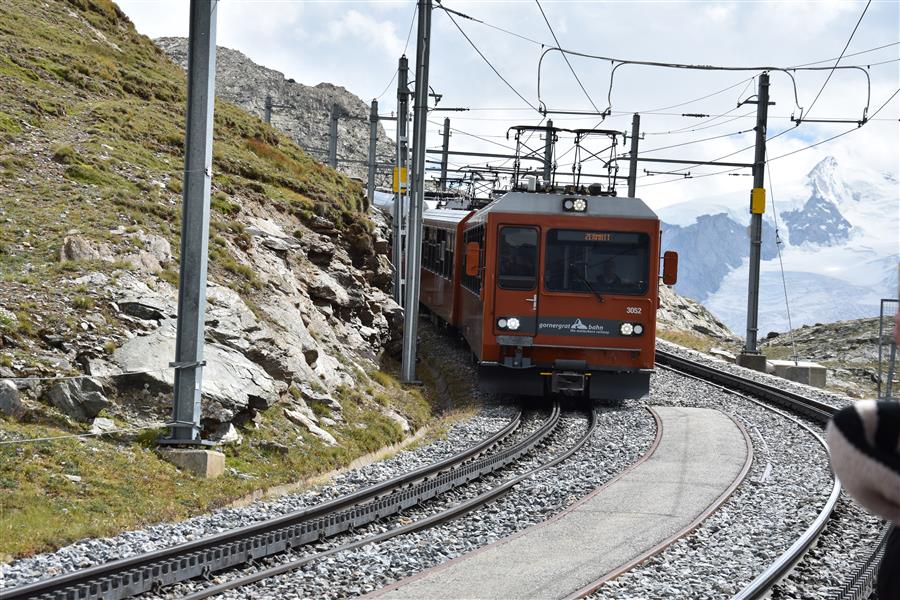Zahnradbahn, seit 1898, 9,4Km Zahnradbahn, seit 1898, 9,4Km