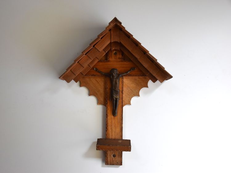 Kleines Holzkreuz