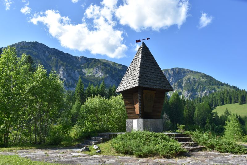 Weitwanderwegkreuz Weitwanderwegkreuz