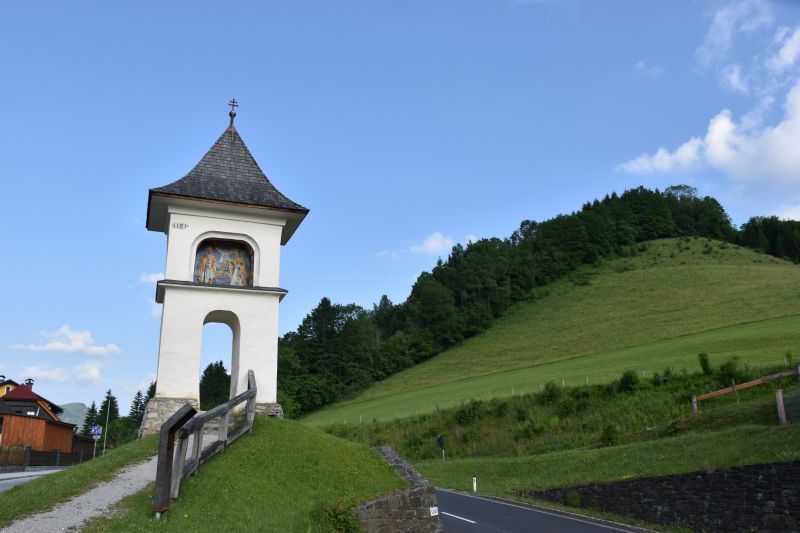 Luckertes Kreuz Luckertes Kreuz