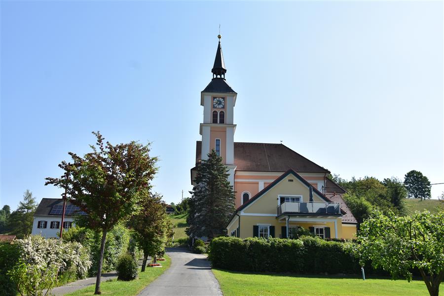Kirche, 1907 bis 1910 erbaut Kirche, 1907 bis 1910 erbaut